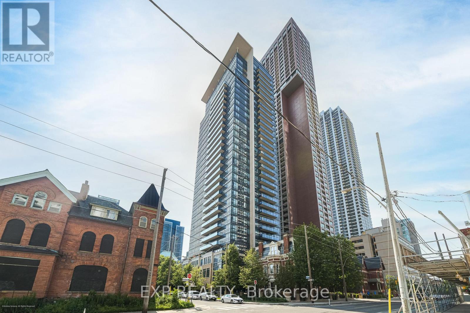 #PH2 28 LINDEN STREET - 2