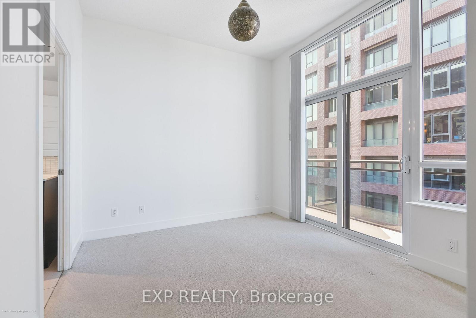 #PH2 28 LINDEN STREET - 24