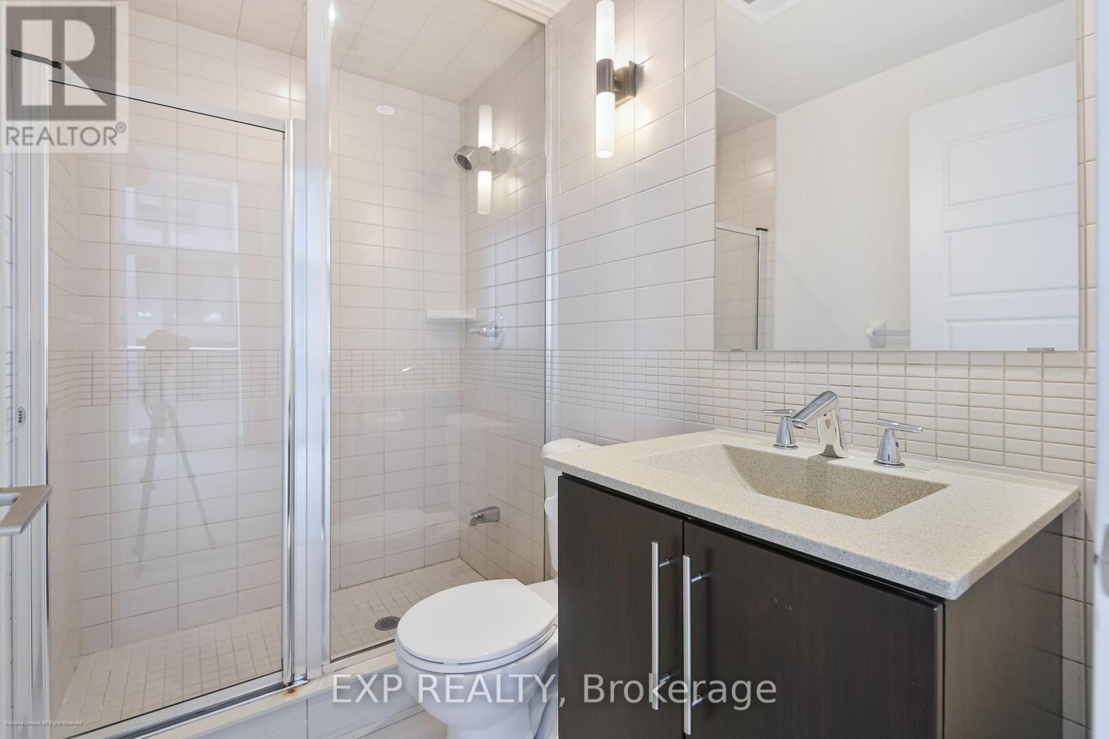 #PH2 28 LINDEN STREET - 28