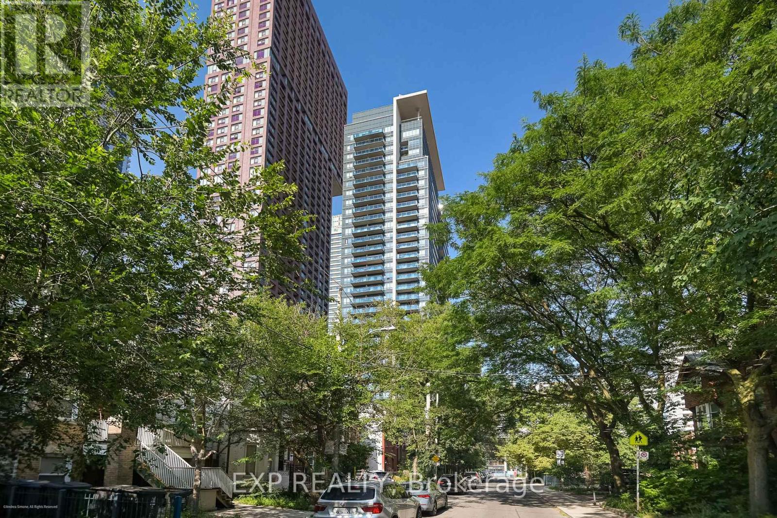 #PH2 28 LINDEN STREET - 3