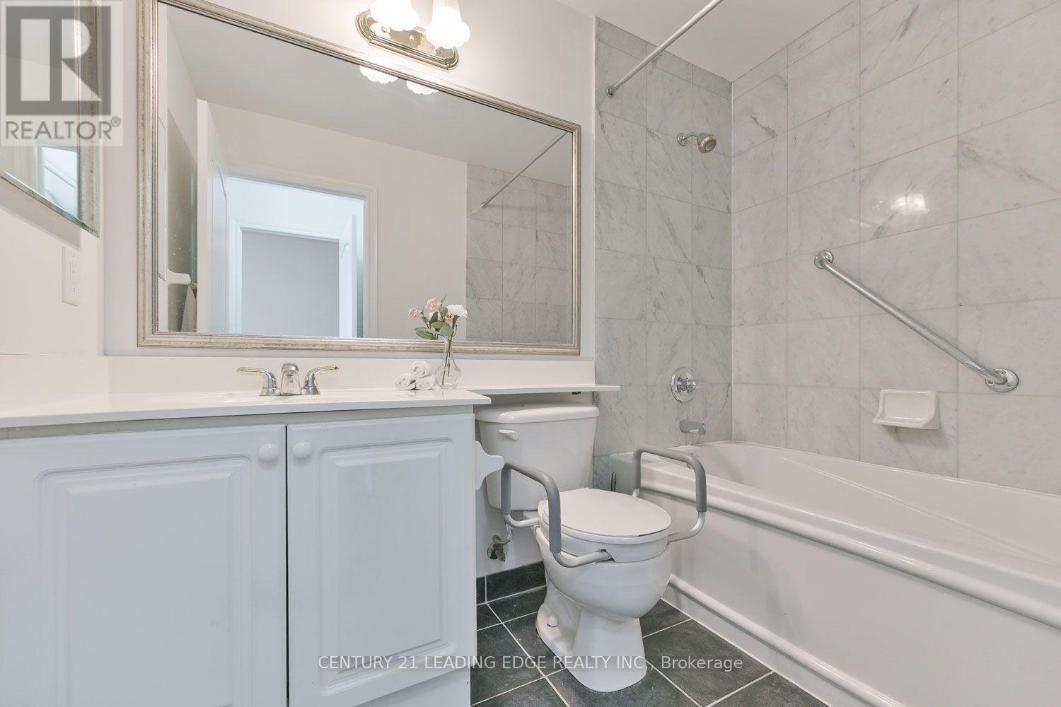 #301 1101 LESLIE STREET - 16
