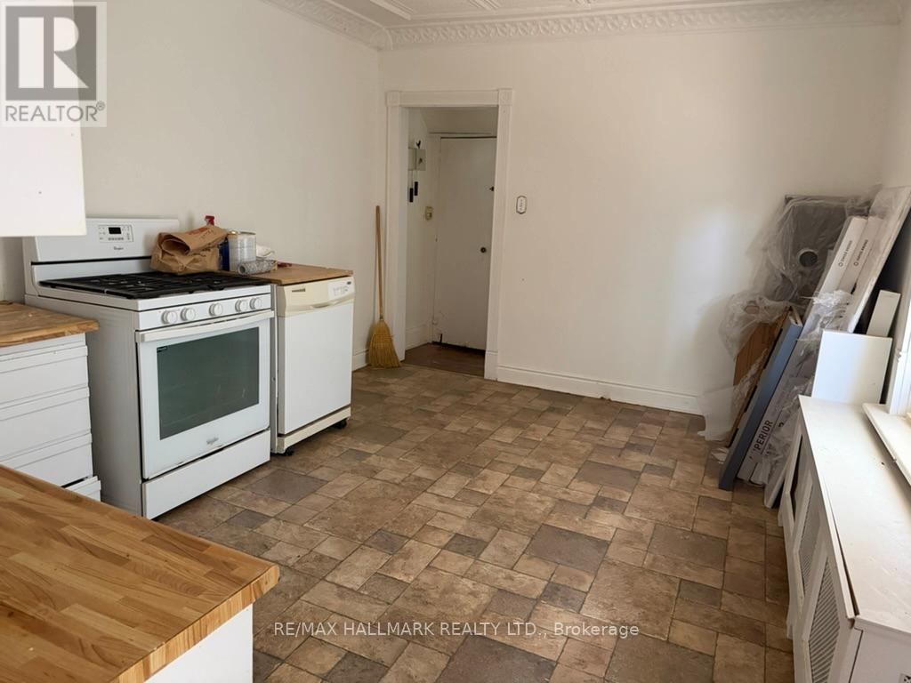 73 HOCKEN AVENUE - 10