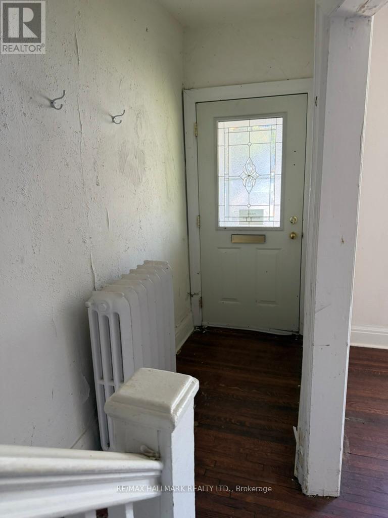 73 HOCKEN AVENUE - 3