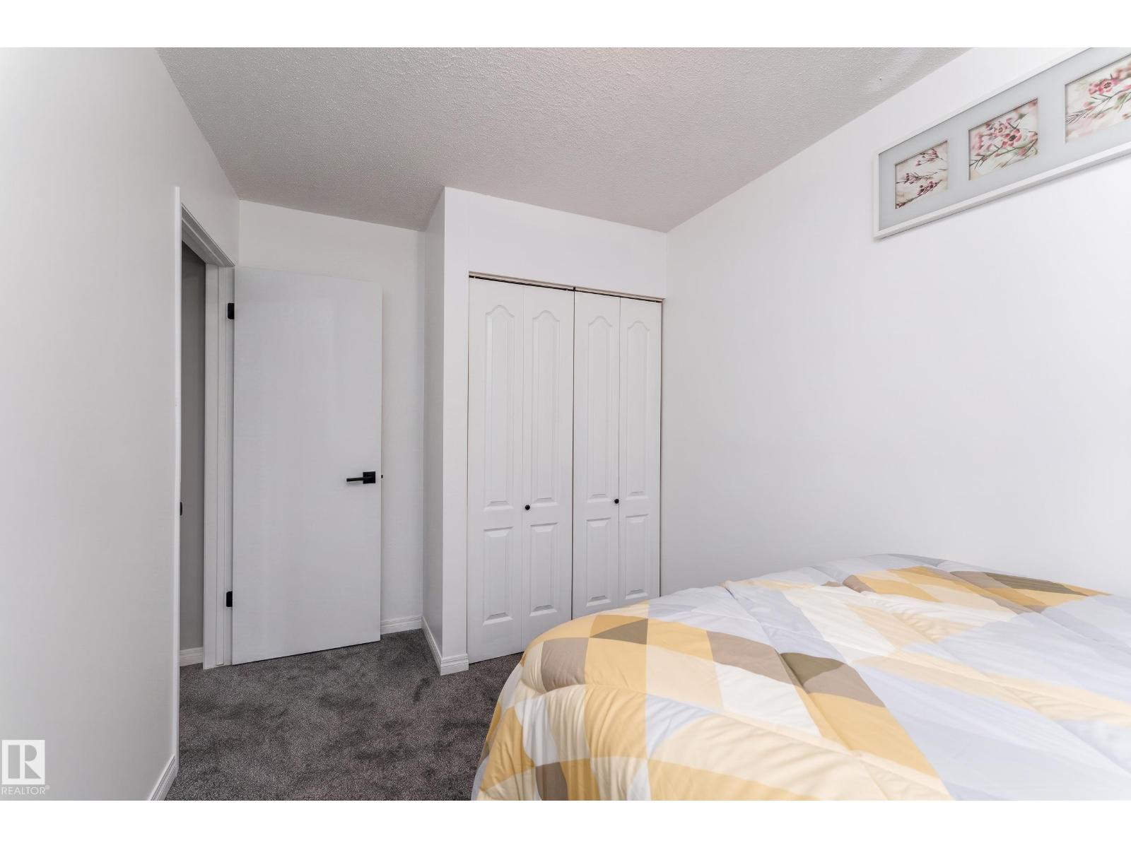 6352 180 ST NW - 24