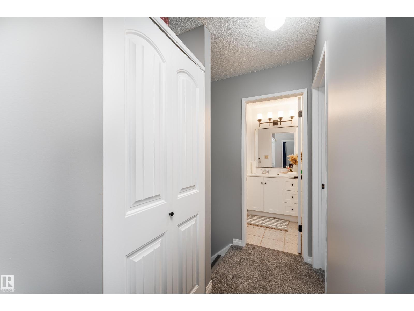 6352 180 ST NW - 28