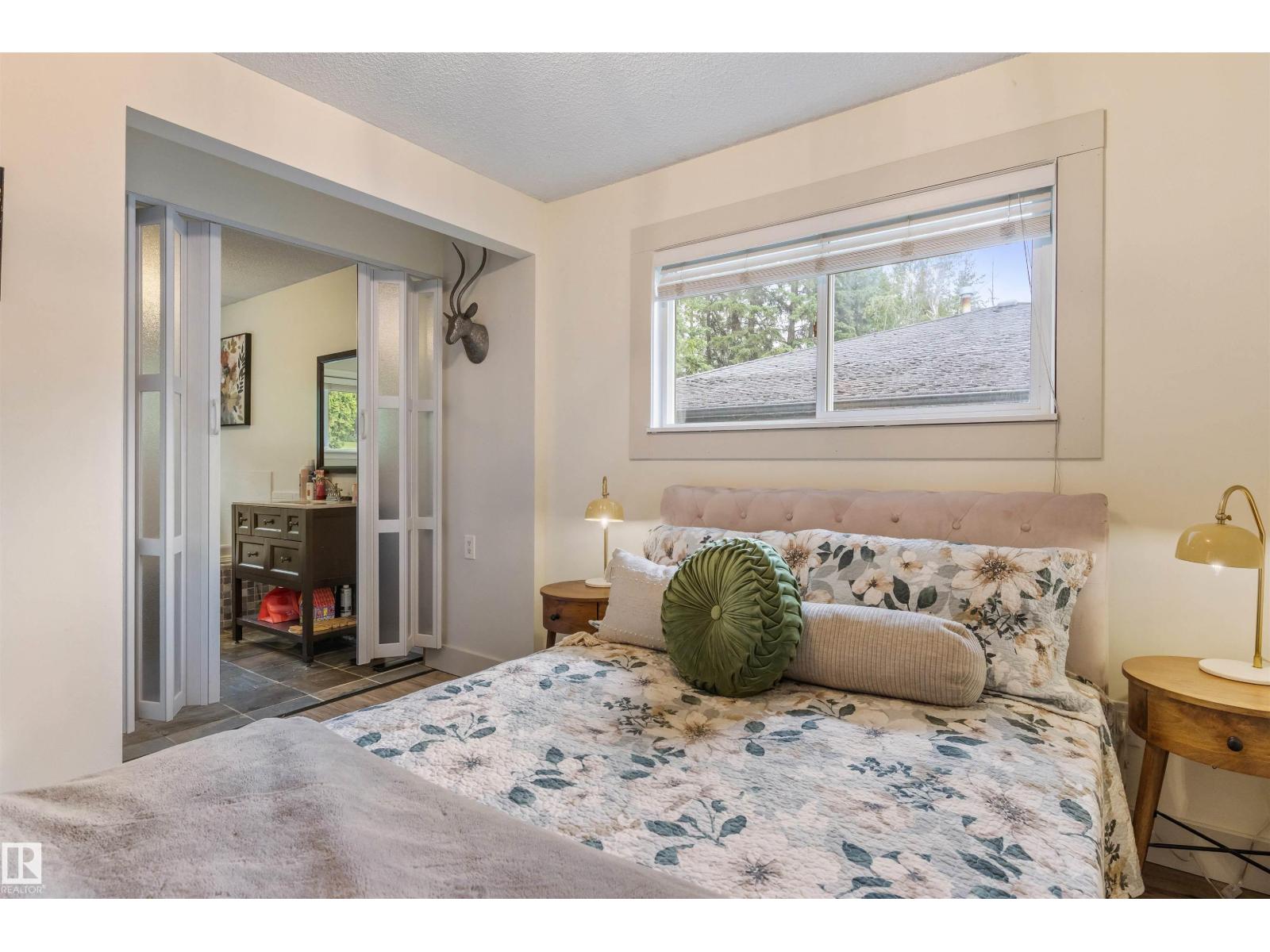 23 GLENHAVEN CR - 16