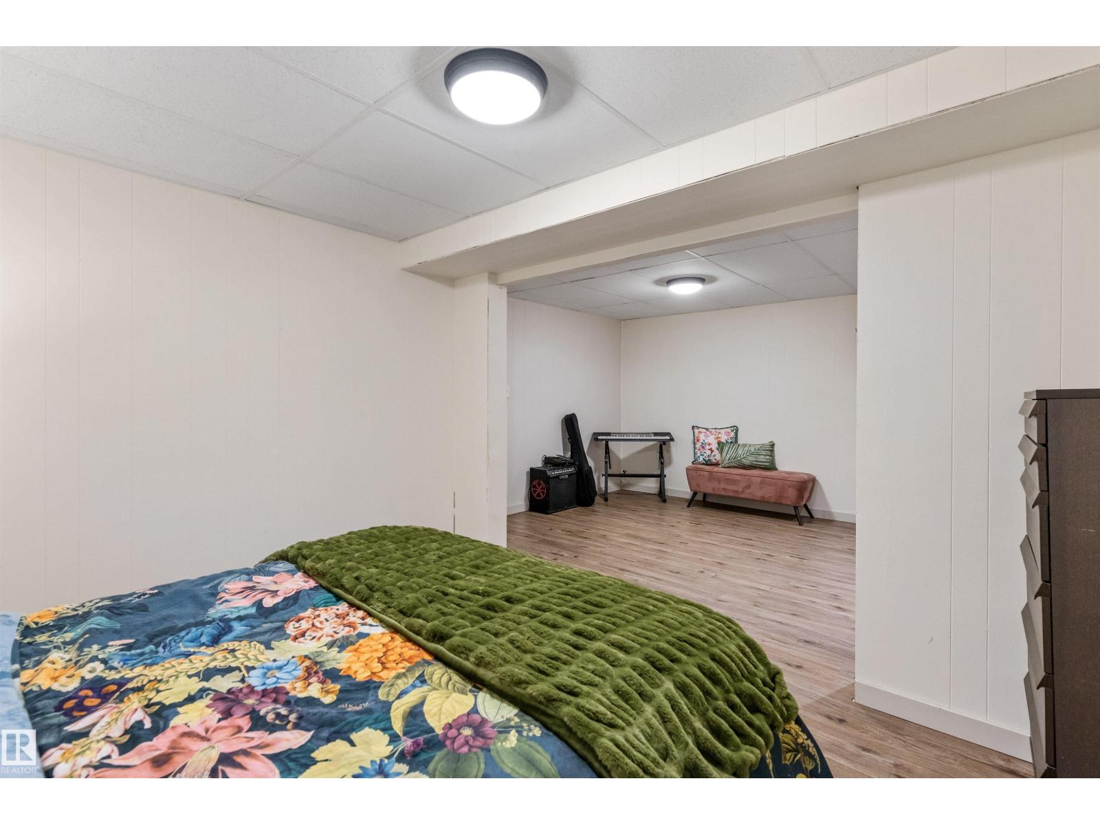 23 GLENHAVEN CR - 34