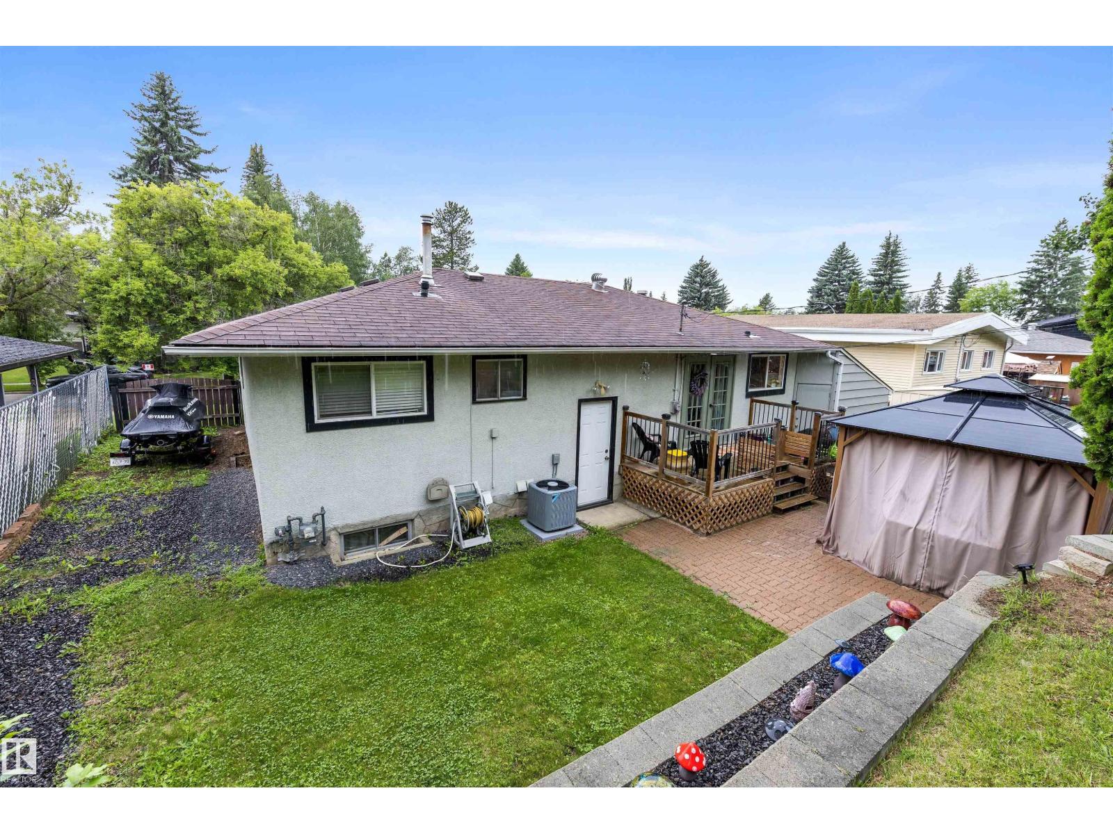 23 GLENHAVEN CR - 46