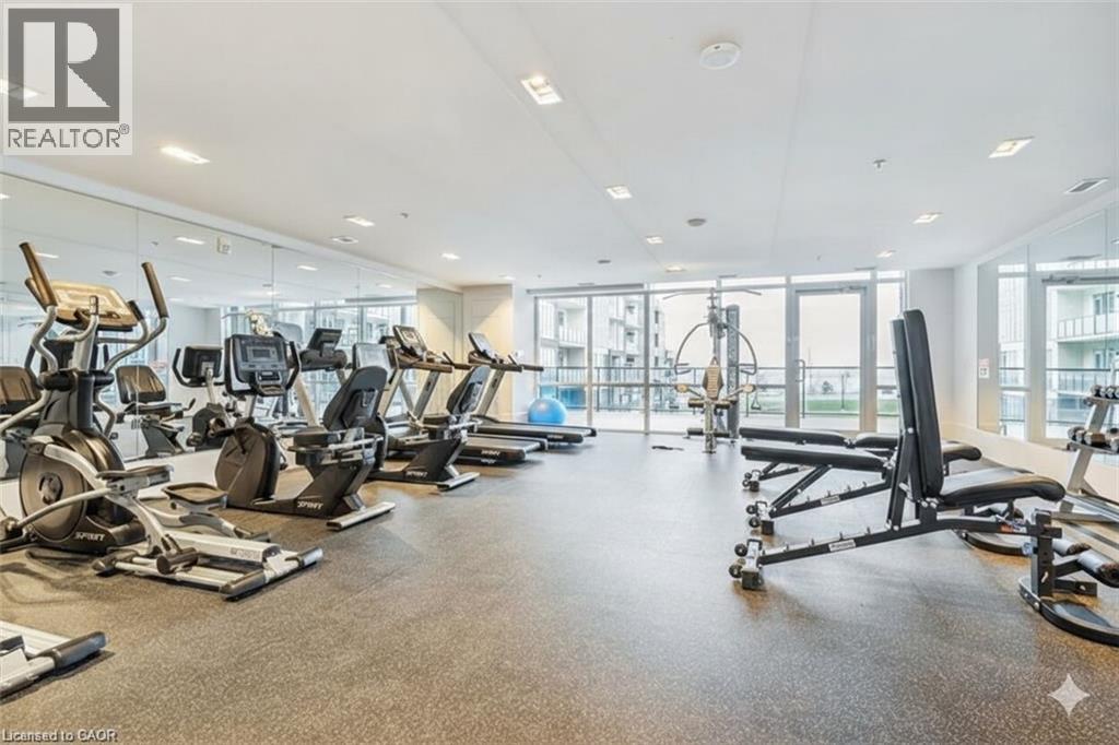 #516 16 CONCORD Place N - 16