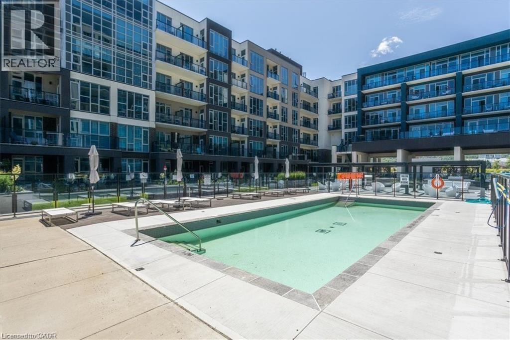 #516 16 CONCORD Place N - 2