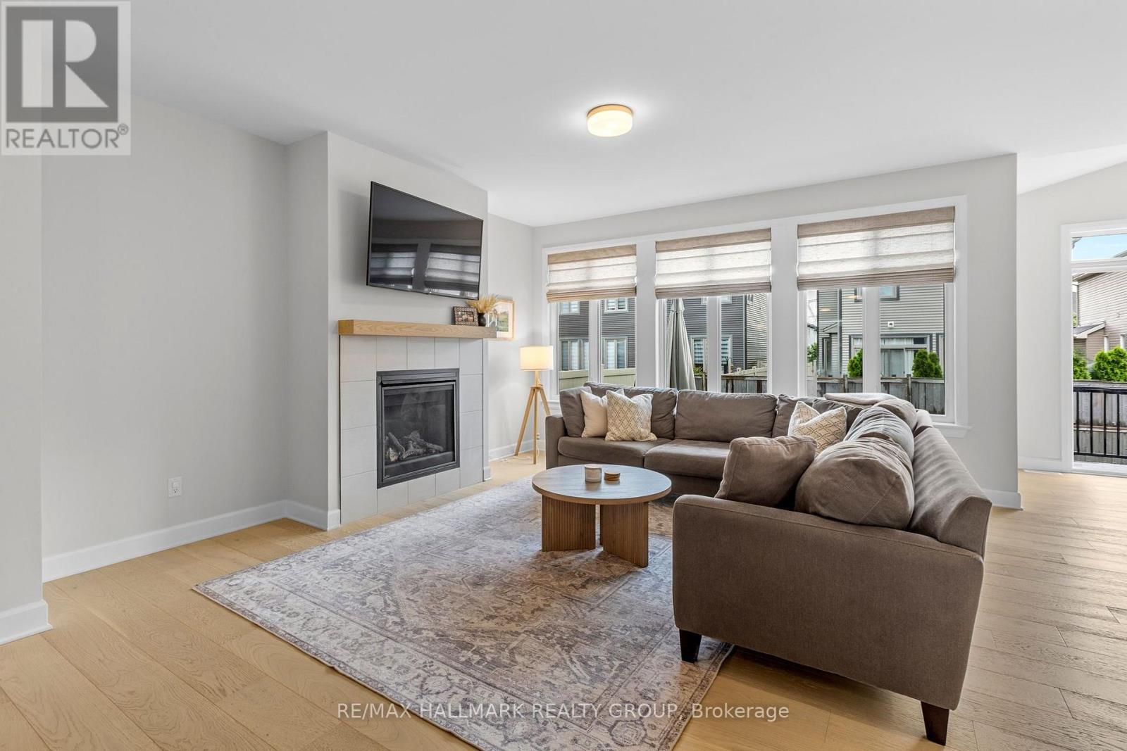 892 SENDERO WAY - Image 14