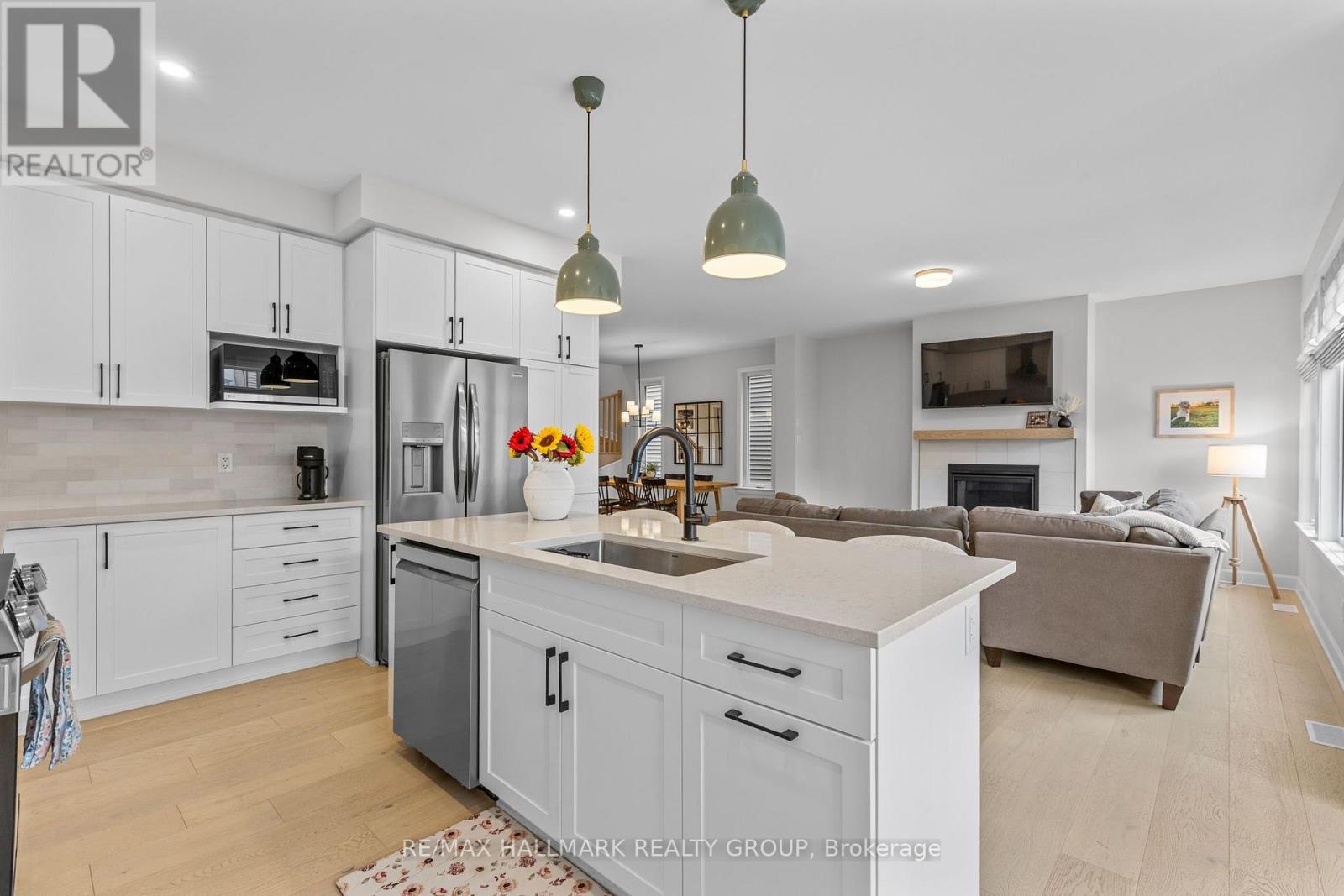 892 SENDERO WAY - Image 18