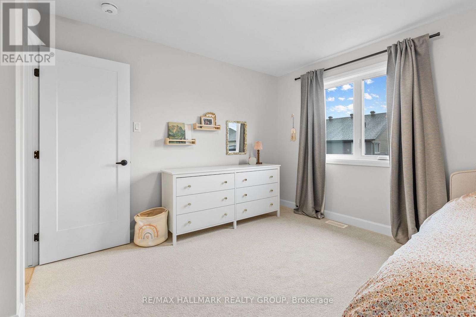 892 SENDERO WAY - Image 34