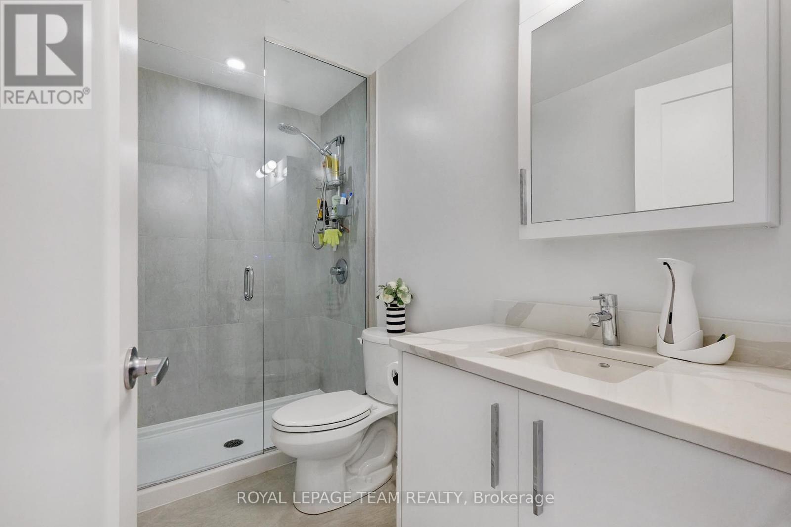 1 Bed, 1 Bath House for Rent in Ottawa – 1508 – 805 CARLING AVENUE, Ottawa – MLS# X13616558 - Image 15