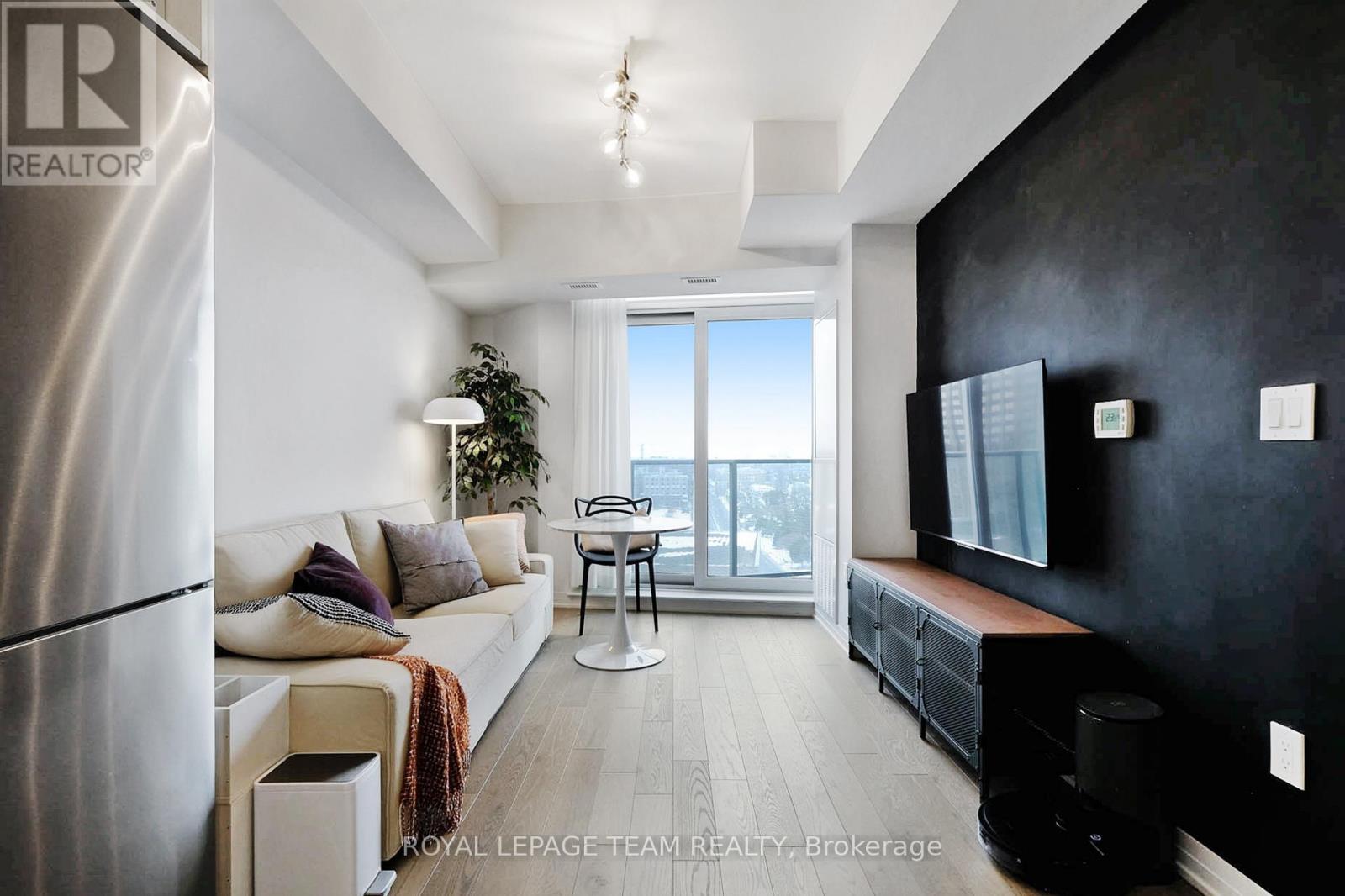 1 Bed, 1 Bath House for Rent in Ottawa – 1508 – 805 CARLING AVENUE, Ottawa – MLS# X13616558 - Image 7