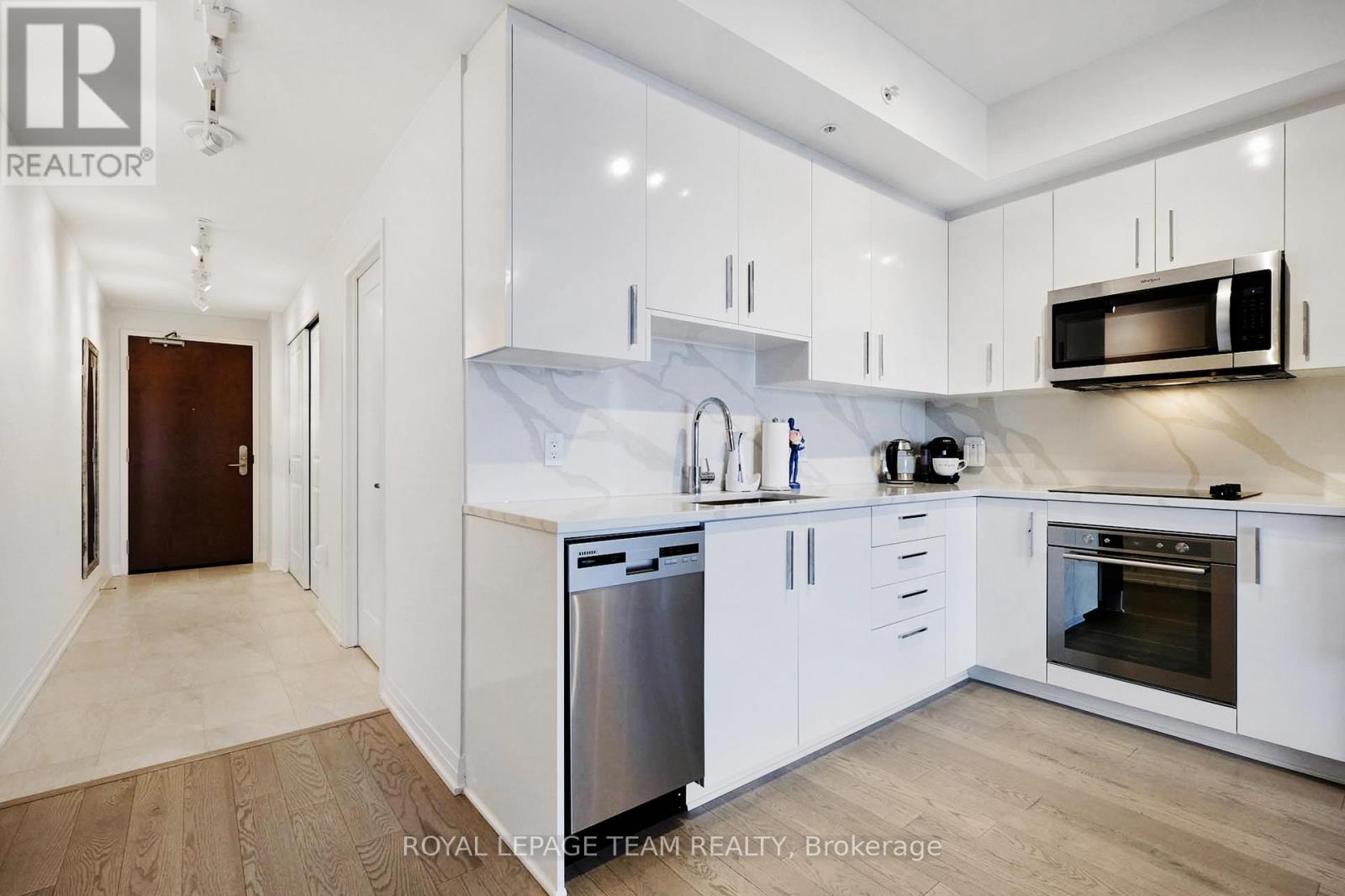 1 Bed, 1 Bath House for Rent in Ottawa – 1508 – 805 CARLING AVENUE, Ottawa – MLS# X13616558 - Image 8