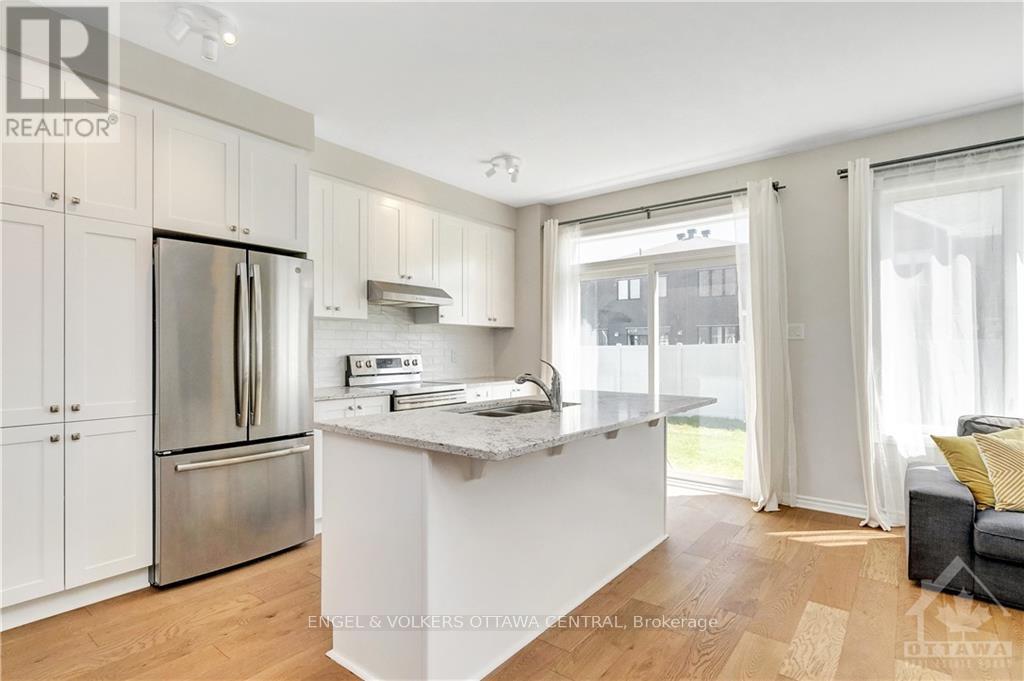3 Bed, 3 Bath House for Rent in Ottawa – 526 COPE DRIVE, Ottawa – MLS# X13616748 - Image 12