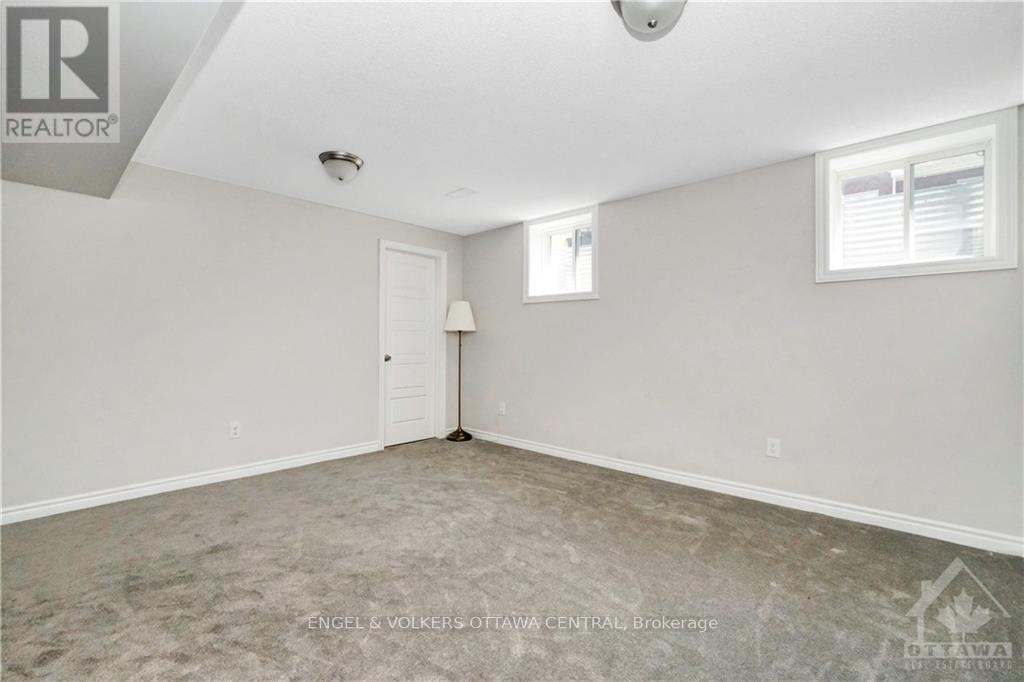 3 Bed, 3 Bath House for Rent in Ottawa – 526 COPE DRIVE, Ottawa – MLS# X13616748 - Image 26