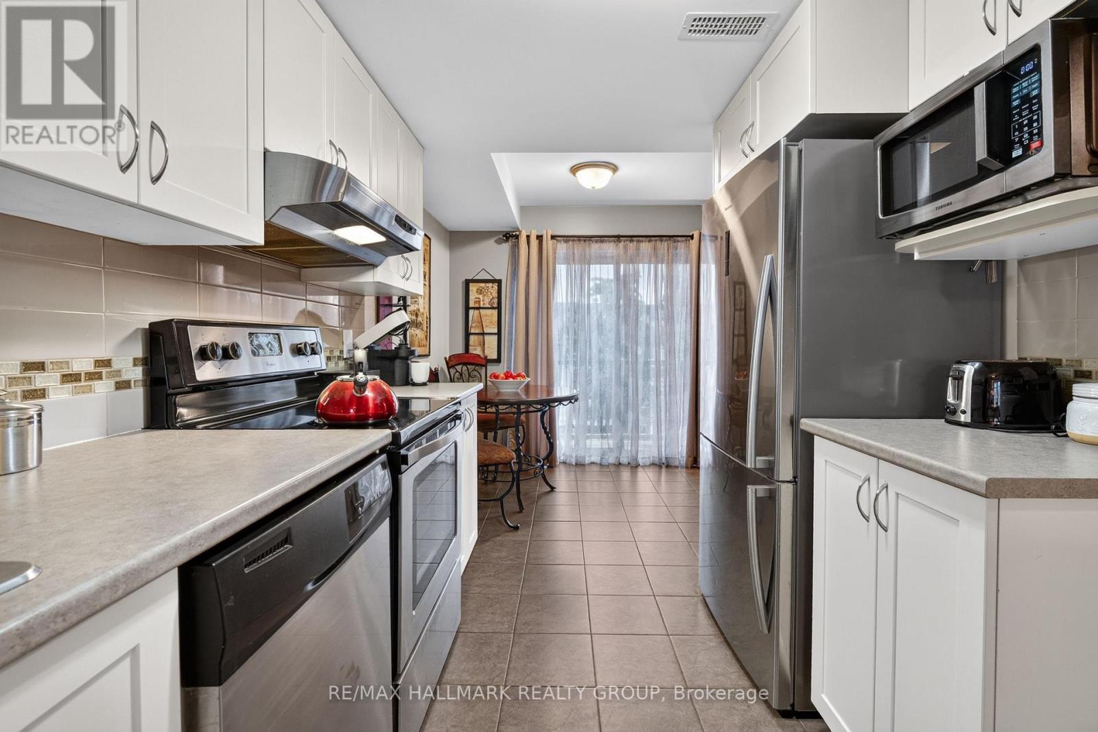2387 ESPRIT DRIVE - 13