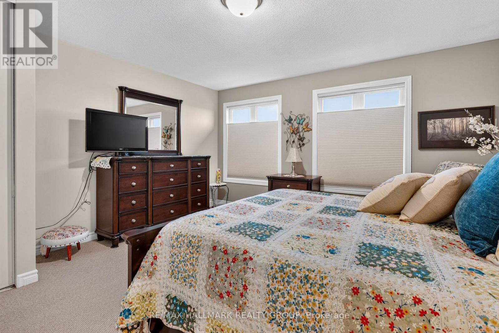 2387 ESPRIT DRIVE - 24