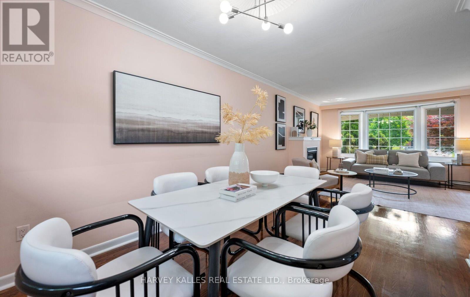 20 WILLOWGATE DRIVE - 14