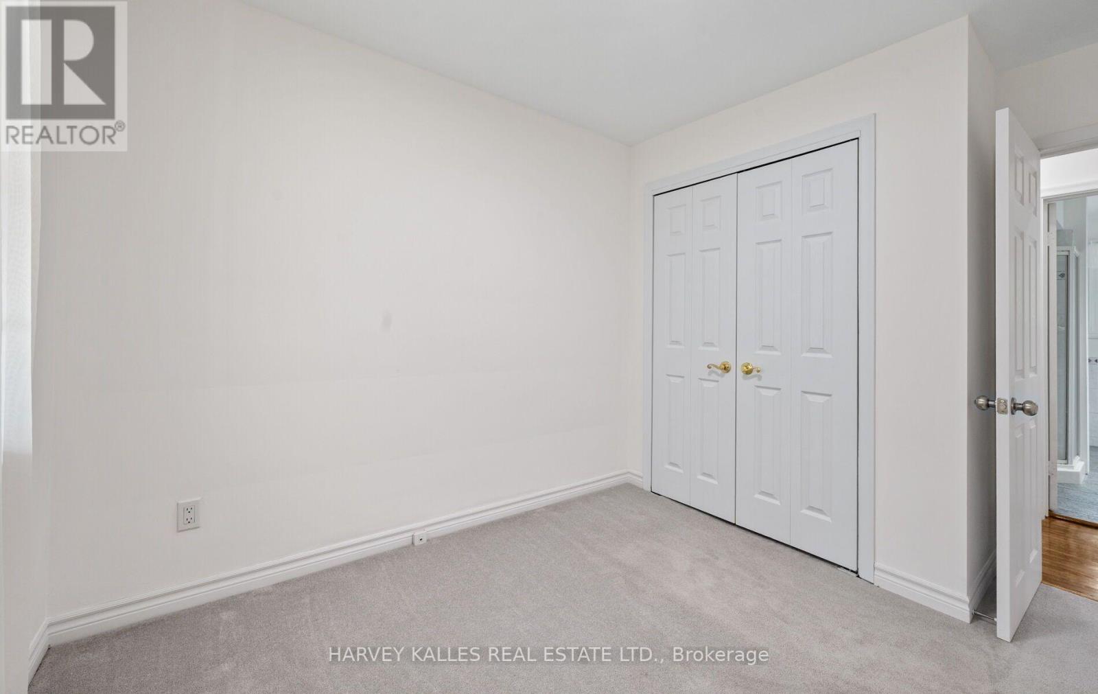 20 WILLOWGATE DRIVE - 29