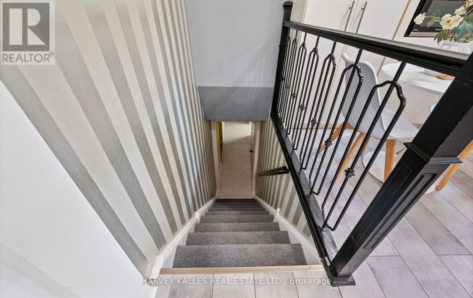 20 WILLOWGATE DRIVE - 31