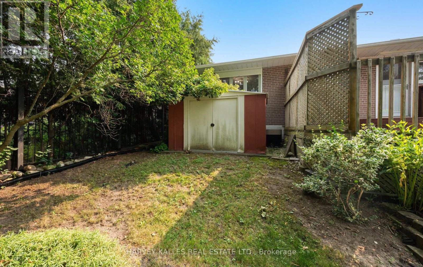 20 WILLOWGATE DRIVE - 45