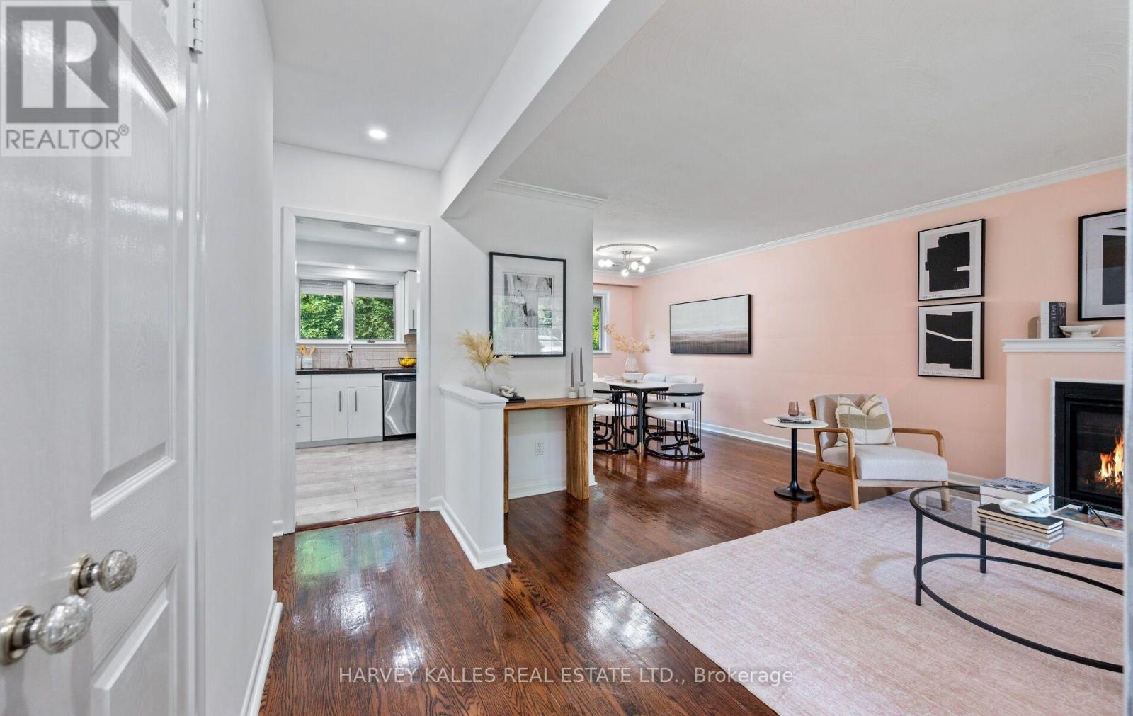 20 WILLOWGATE DRIVE - 6