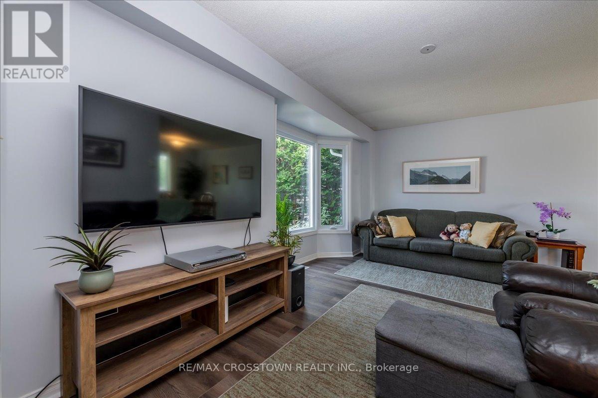 17 KNICELY ROAD - Image 4