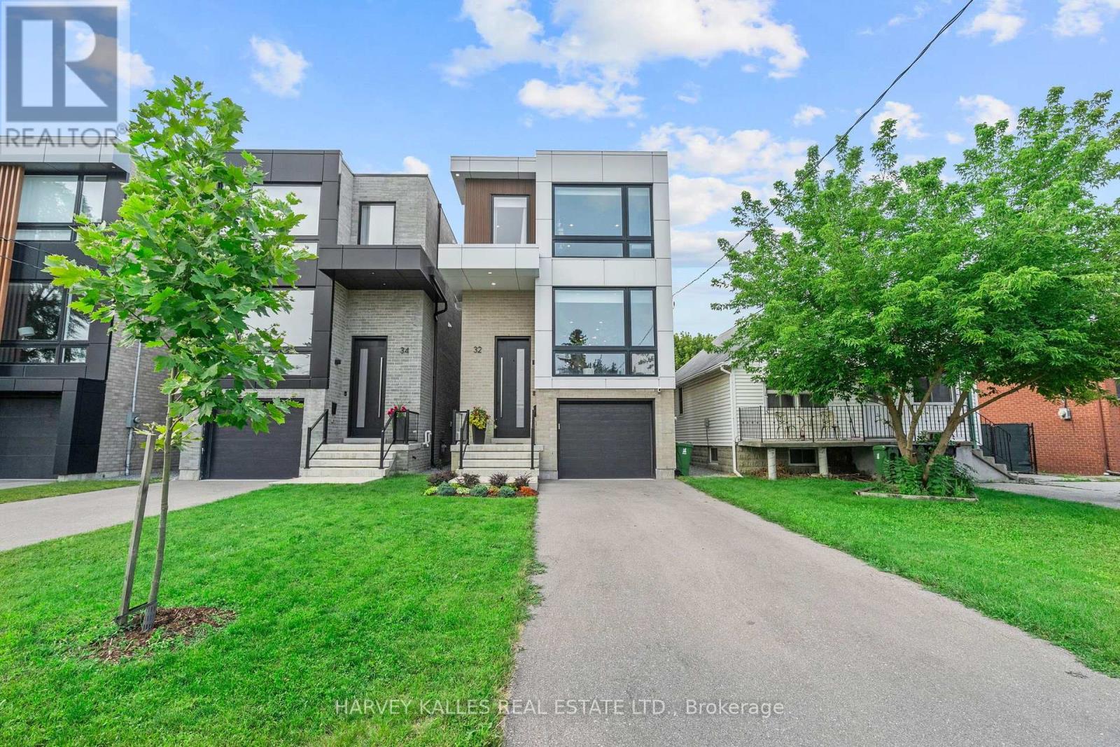 32 ALBRIGHT AVENUE - 1