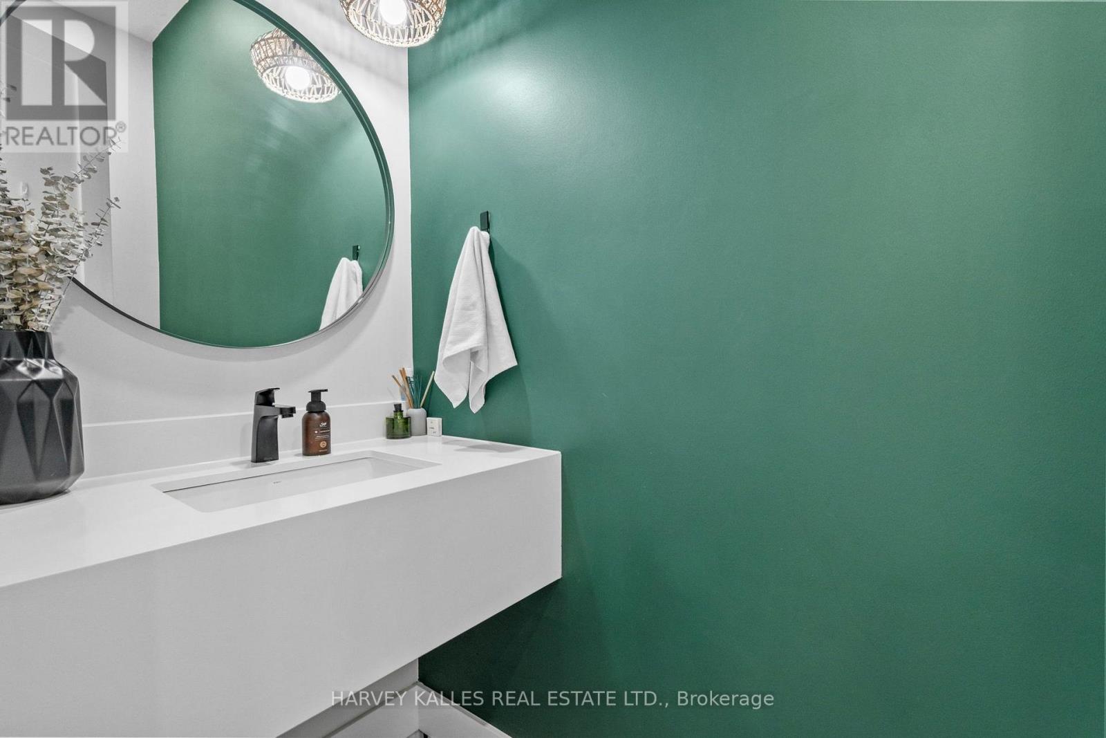 32 ALBRIGHT AVENUE - 15