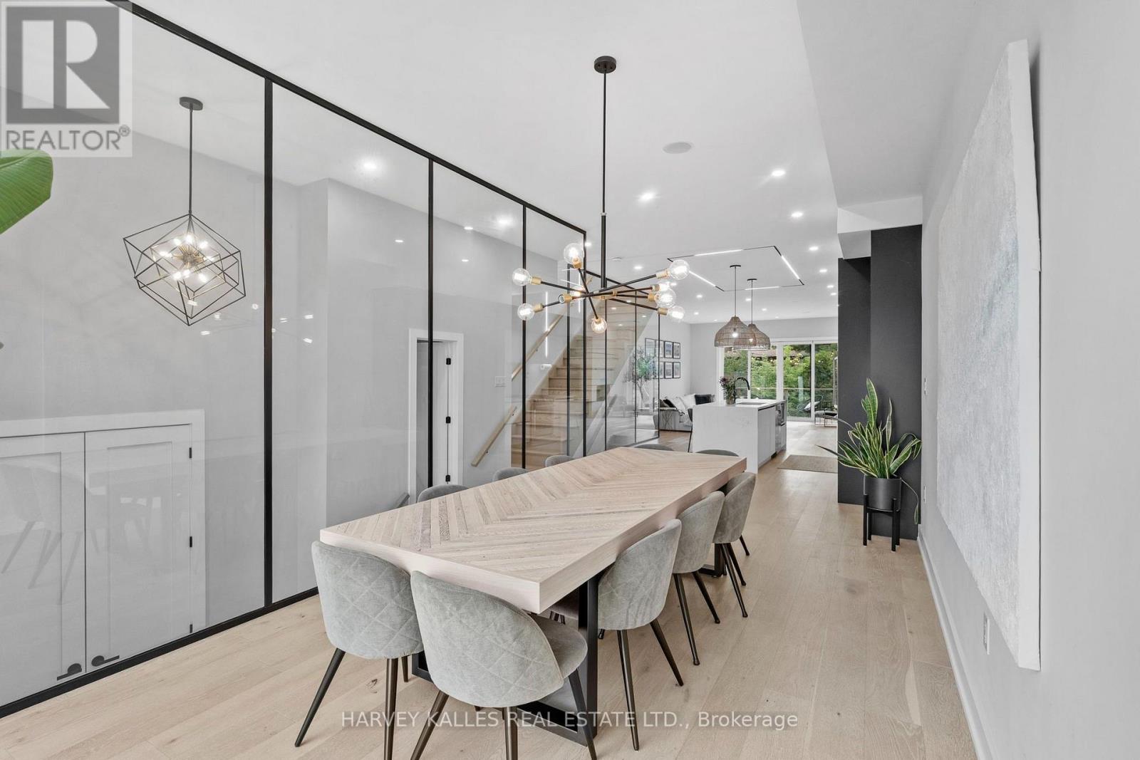 32 ALBRIGHT AVENUE - 4