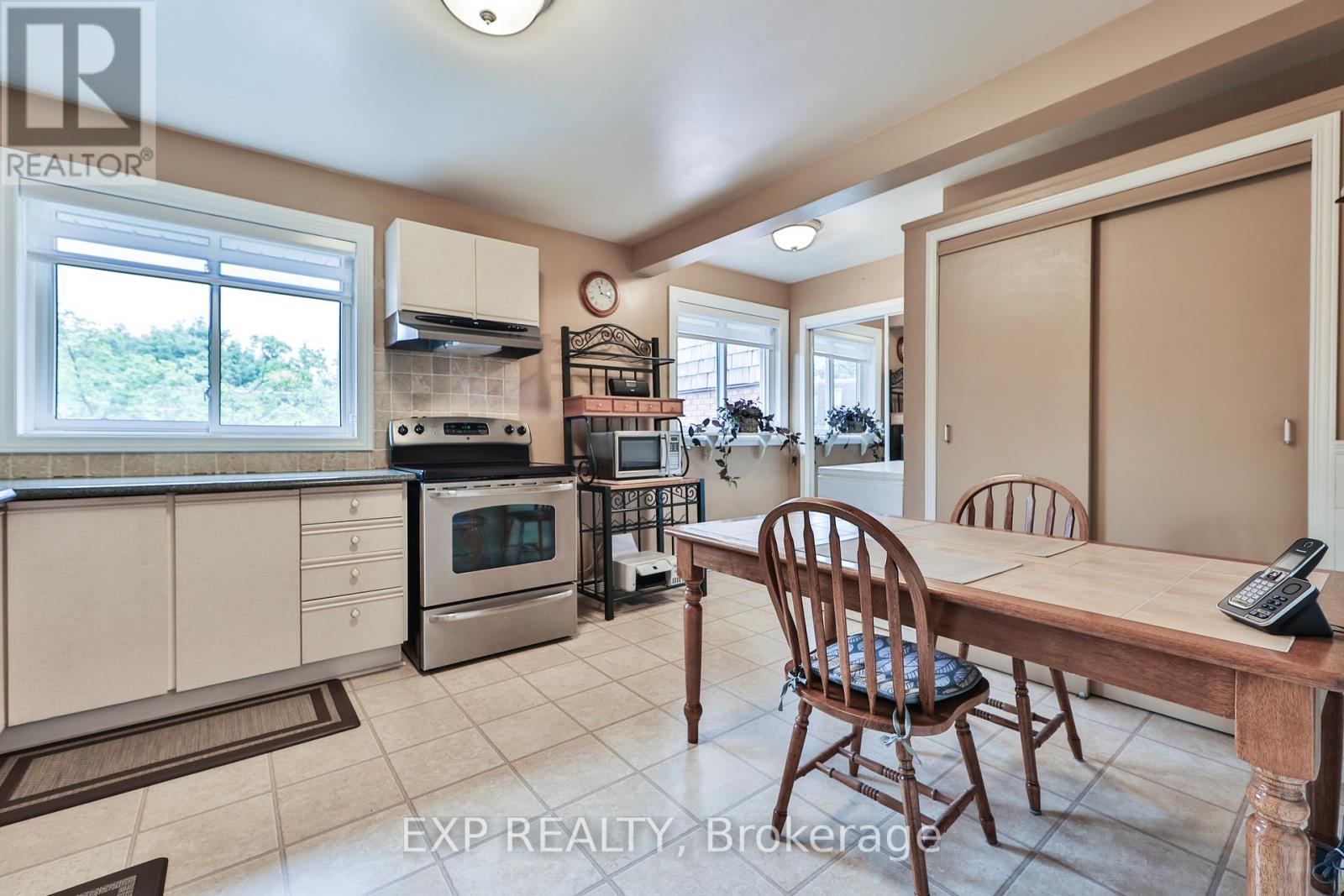 #86 2145 SHEROBEE ROAD - 10