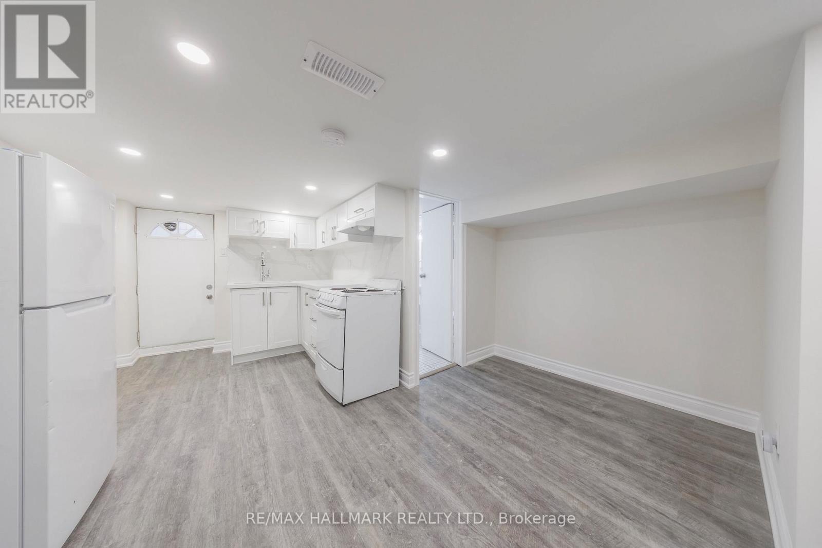 185 LAUGHTON AVENUE - Image 31