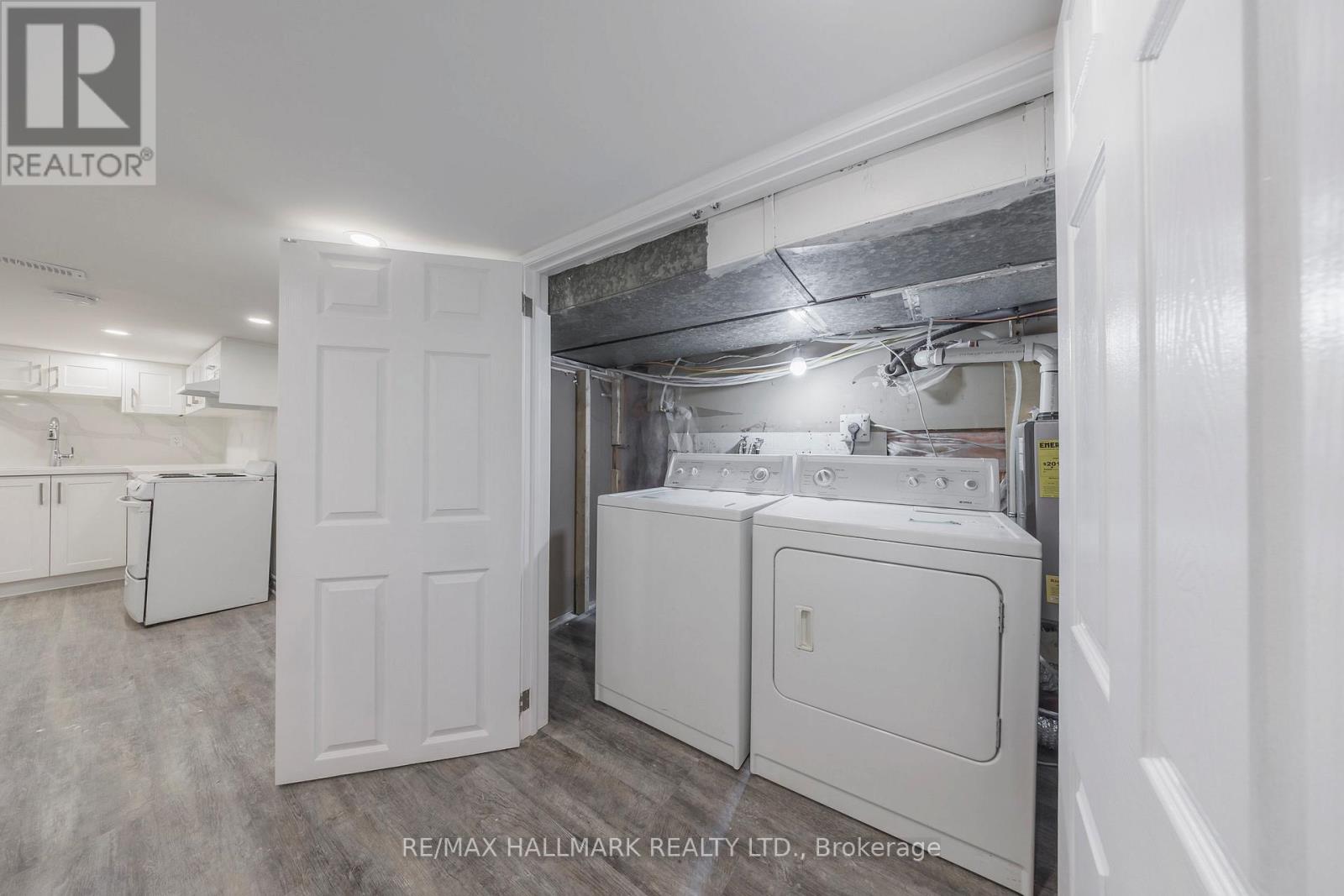 185 LAUGHTON AVENUE - Image 33