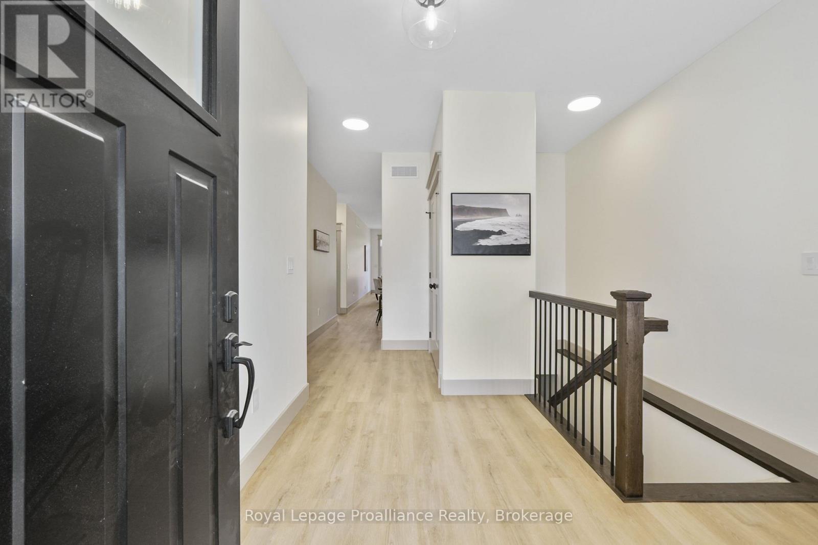 27 HOLLINGSWORTH STREET - Image 5