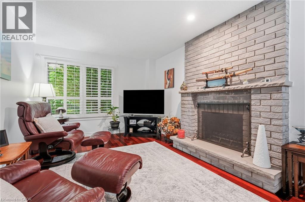 1154 WINDRUSH Drive - 19