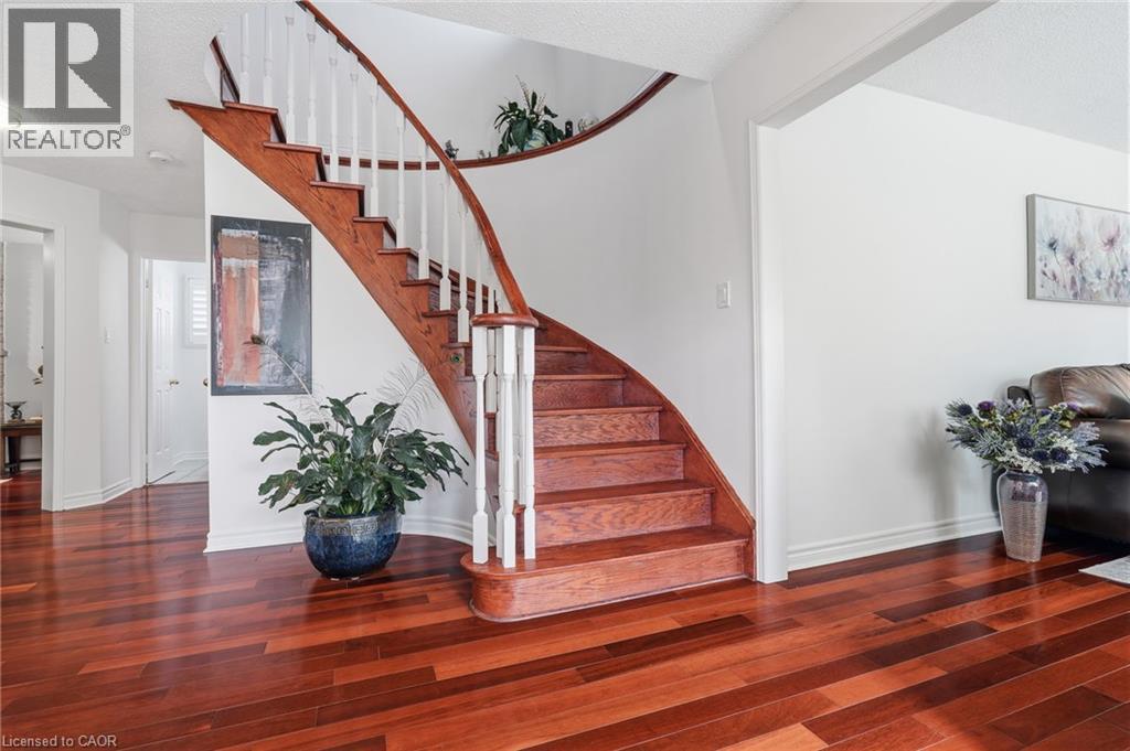 1154 WINDRUSH Drive - 25