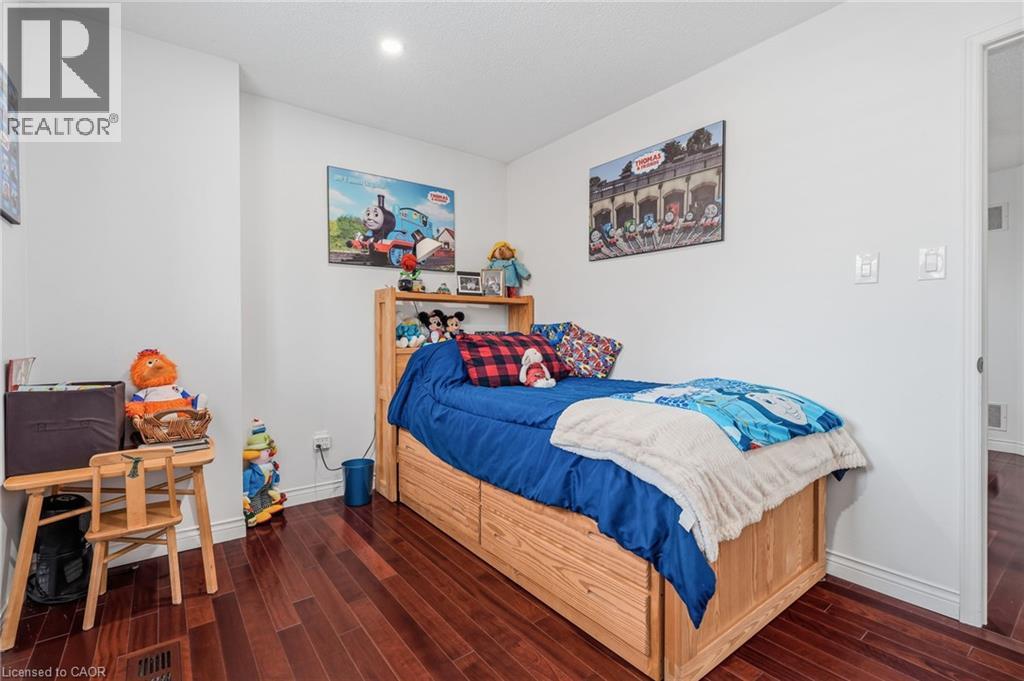 1154 WINDRUSH Drive - 37