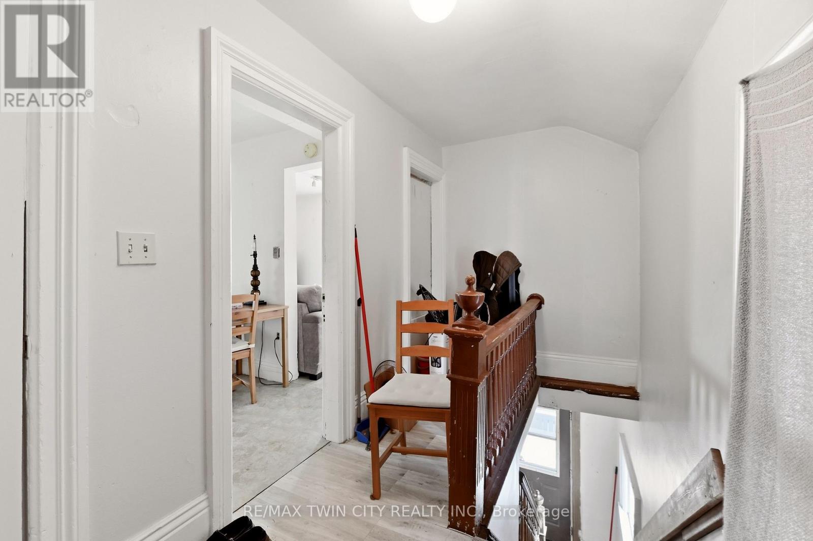 13 USHER STREET - Image 14