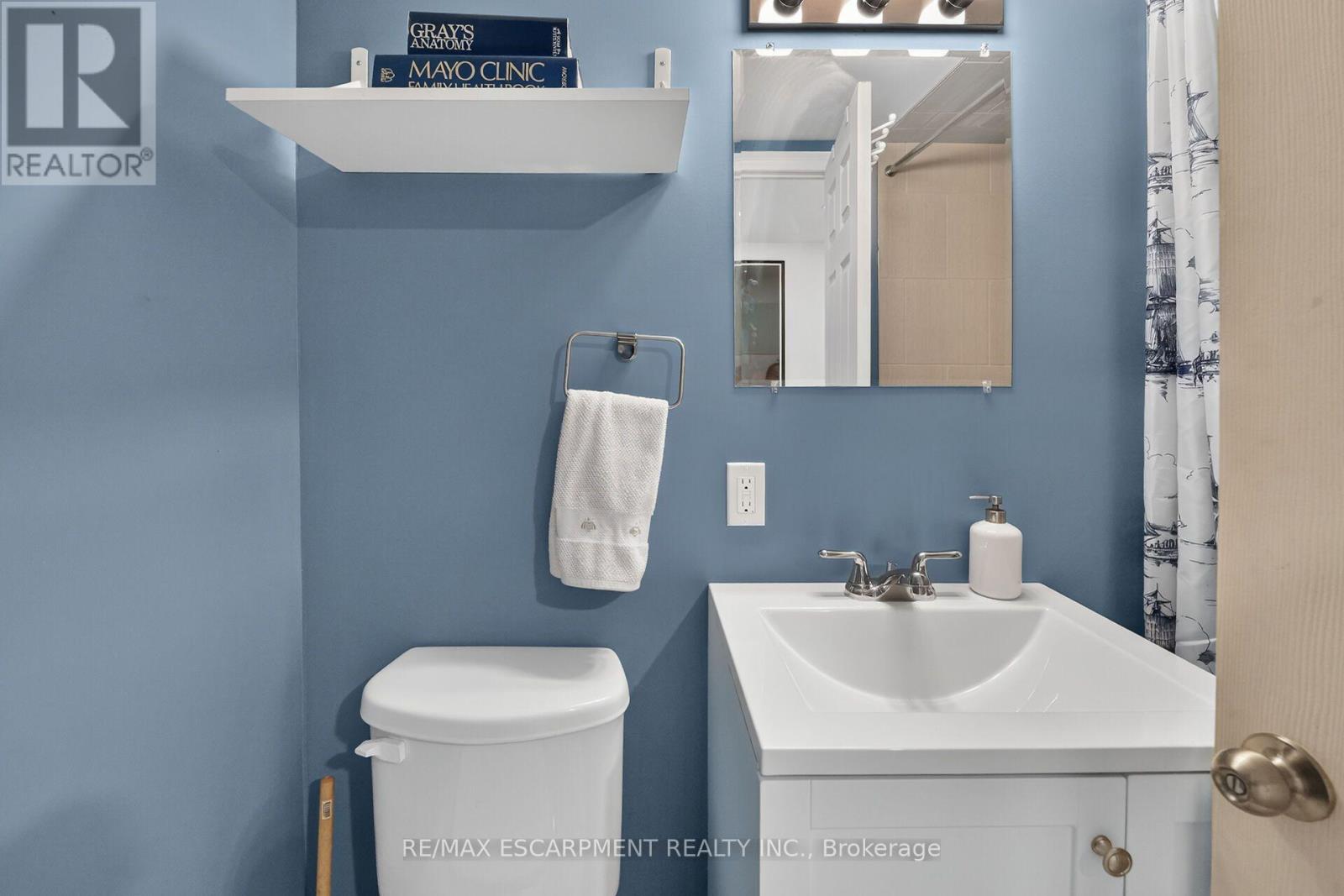 187 RAY STREET N - 31