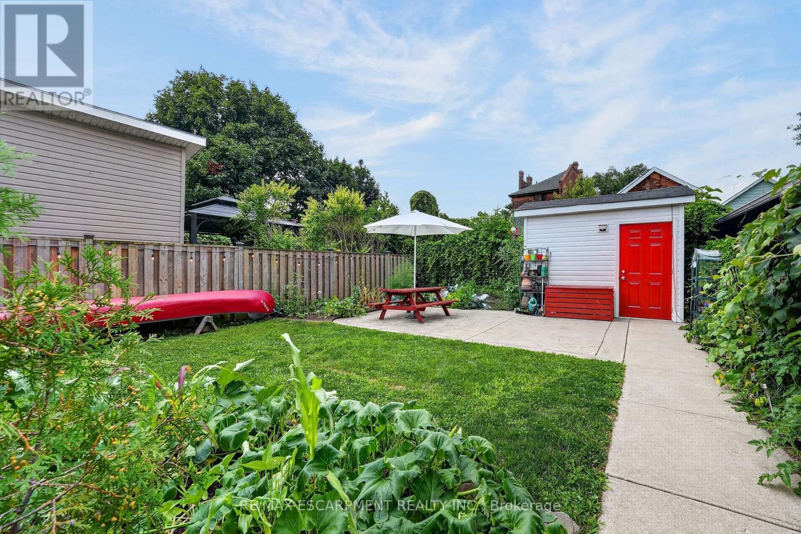 187 RAY STREET N - 40