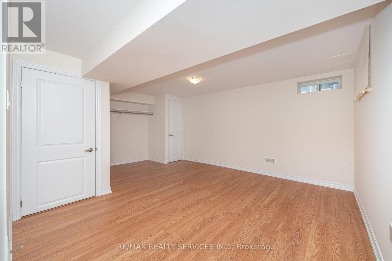 10 CONBOY DRIVE - 43