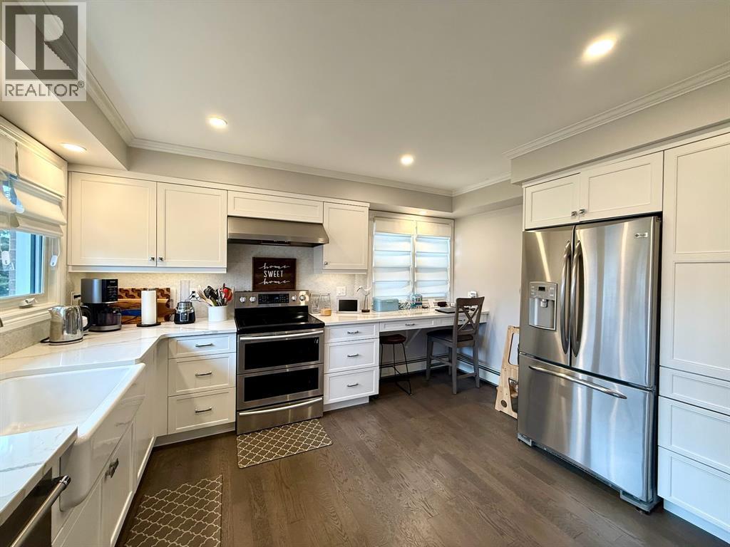 1137 Gurd STREET - 10