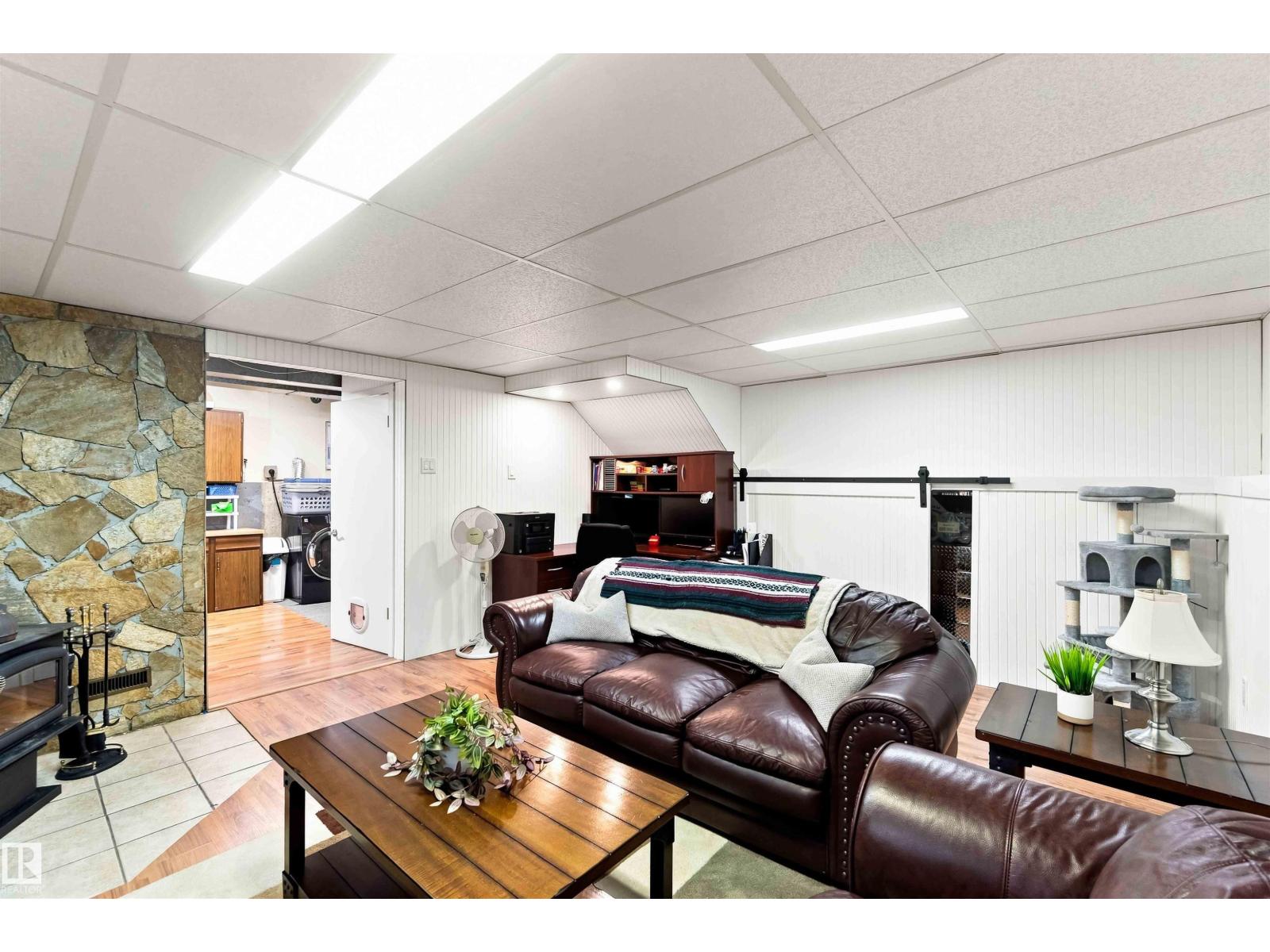 5103 57 AV - Image 27