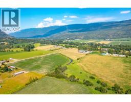 2pc Bathroom - 128 Grindrod Westside Road, Grindrod, BC V0E1Y0 Photo 6