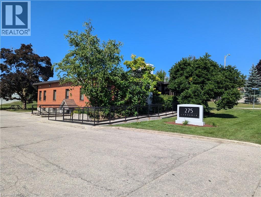 275 LAWRENCE Avenue Unit# 4