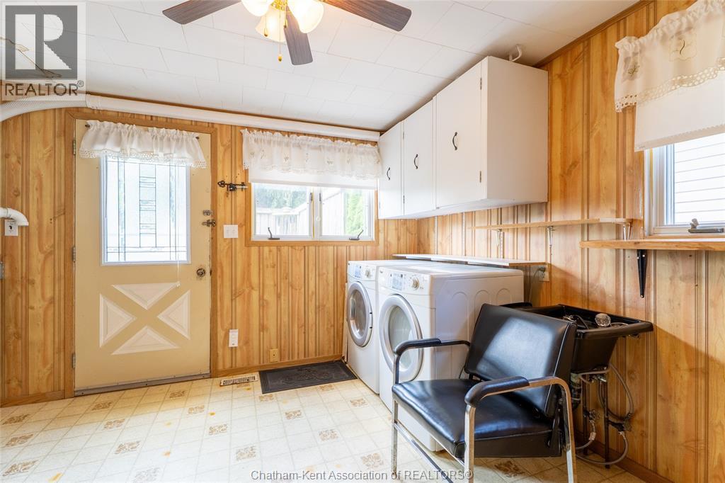 886 OLD GLASS ROAD - 23