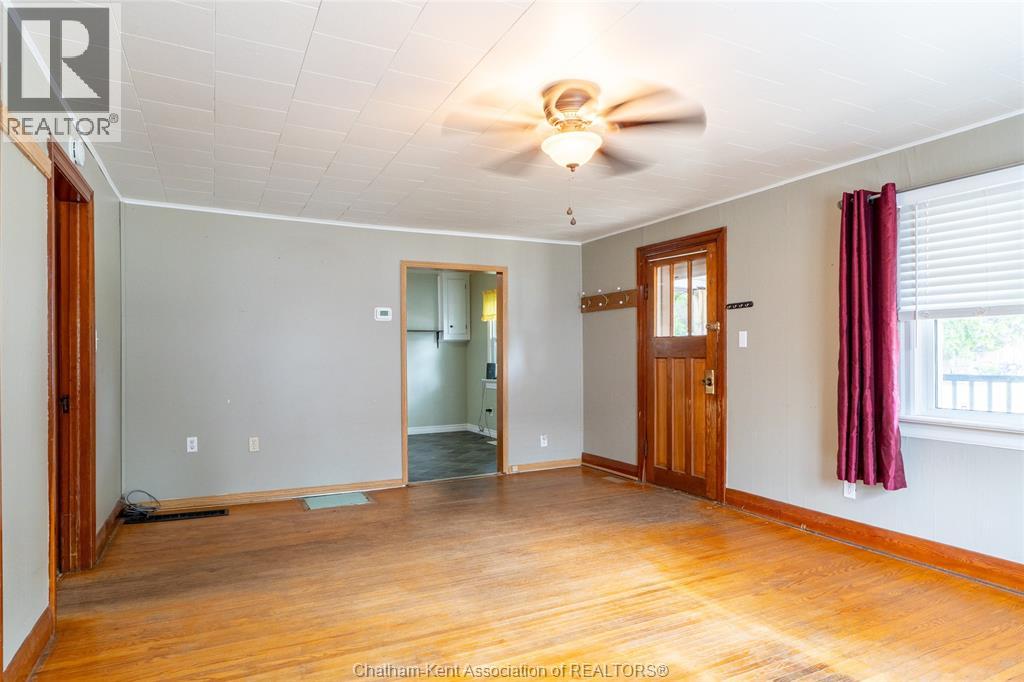 886 OLD GLASS ROAD - 8